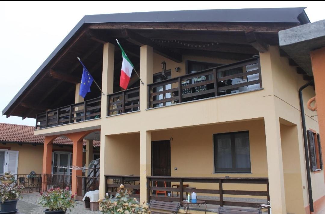 Bed and Breakfast G&G Giusy E Gabry Santhià Exteriér fotografie